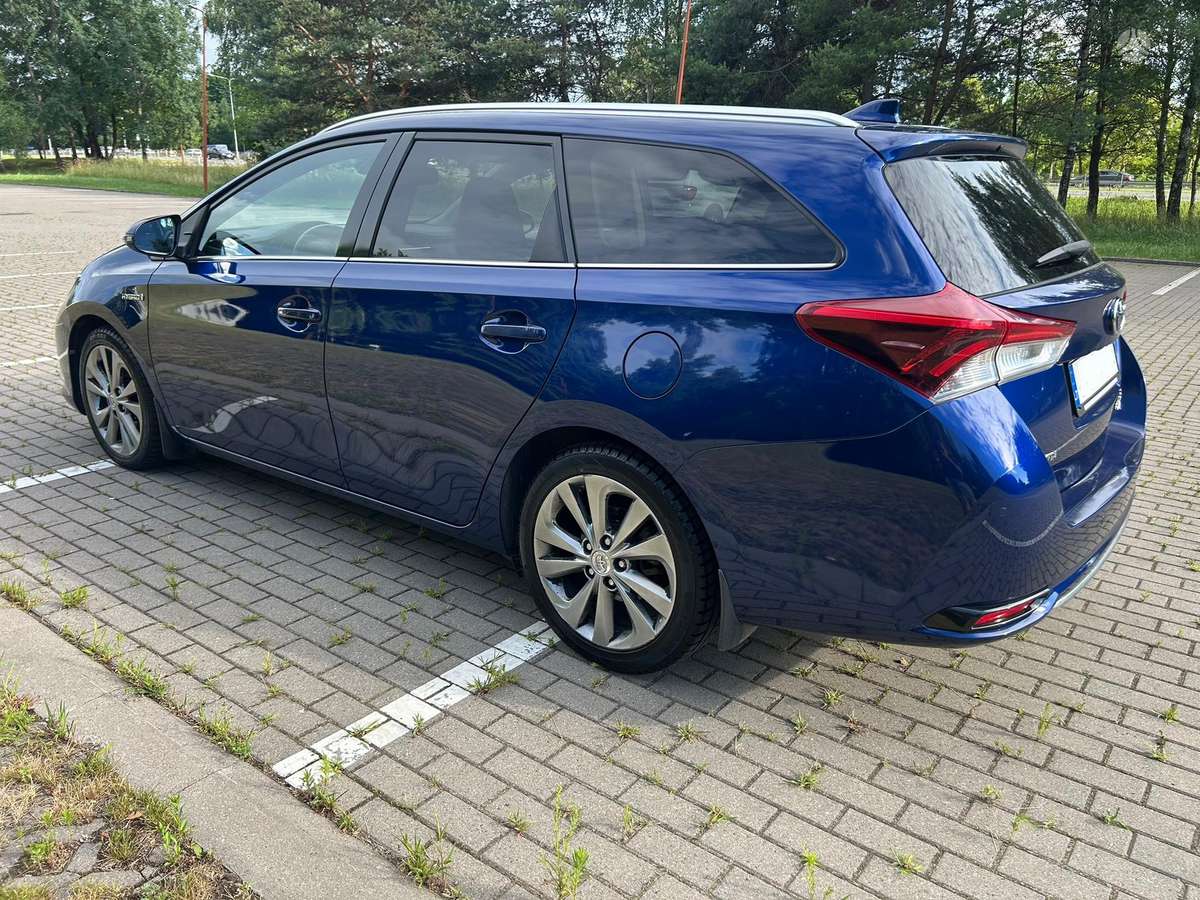 Toyota Auris - 8