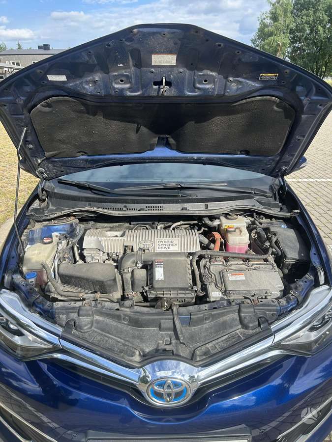 Toyota Auris - 10