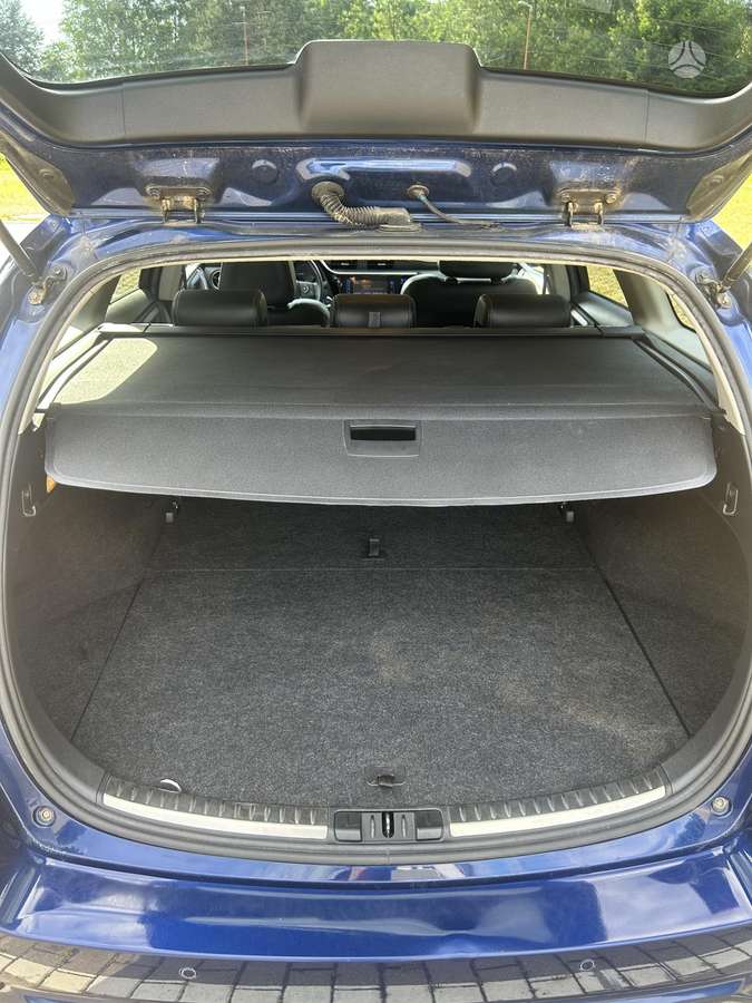 Toyota Auris - 12