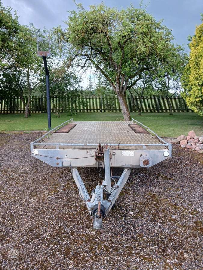 -Kita- Saris P 30, flatbed