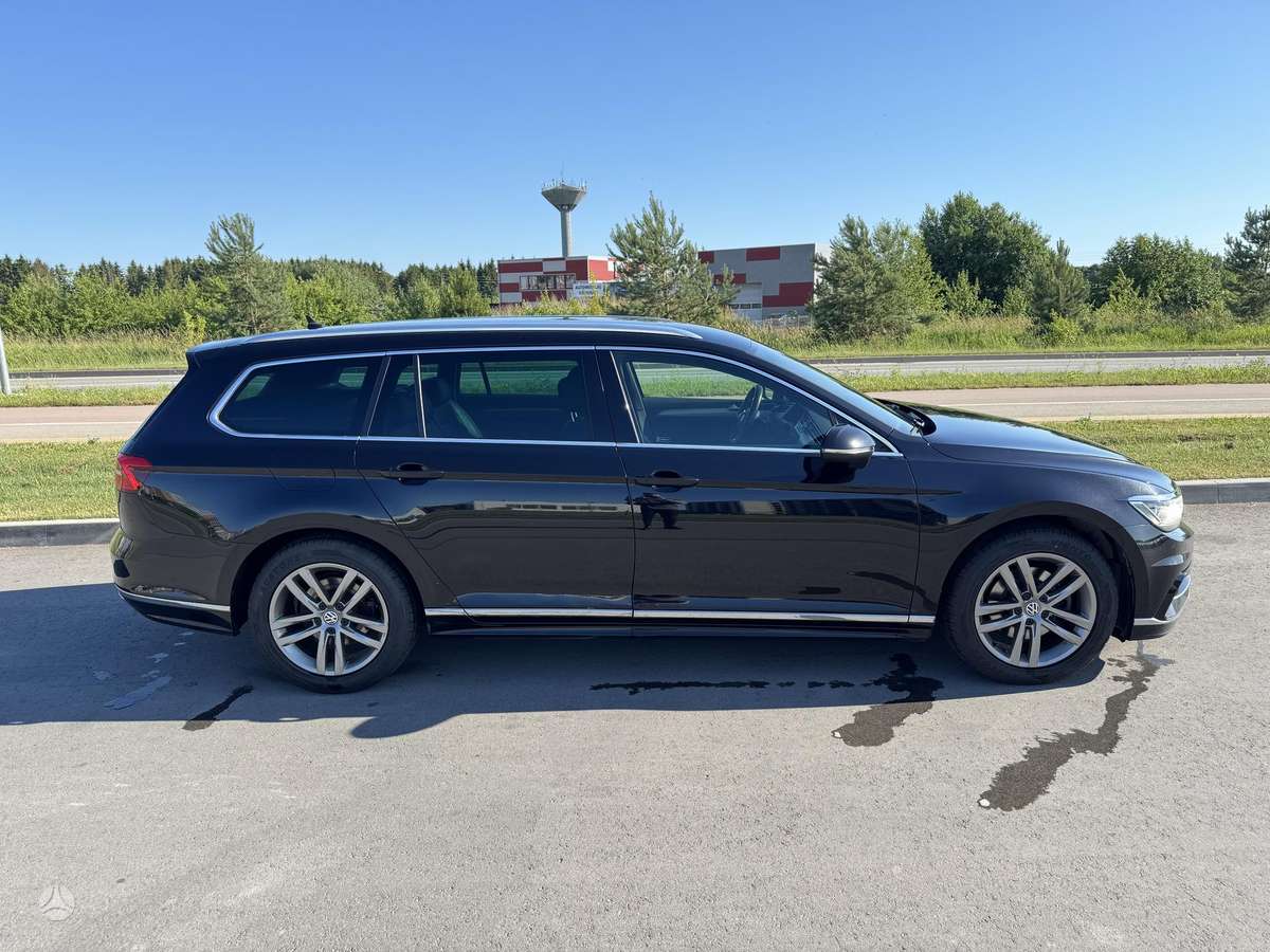 Volkswagen Passat, 2.0 l., Универсал