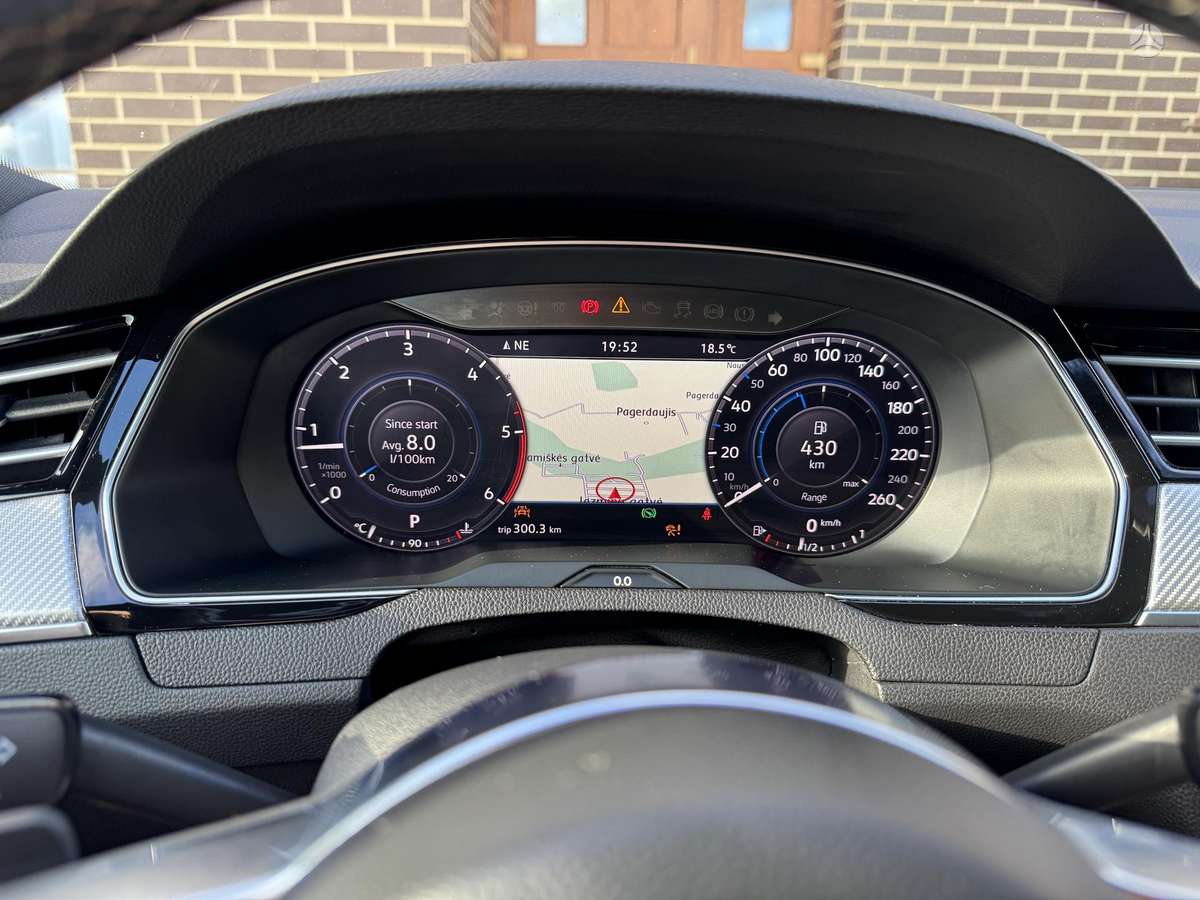 Volkswagen Passat, 2.0 l., Универсал