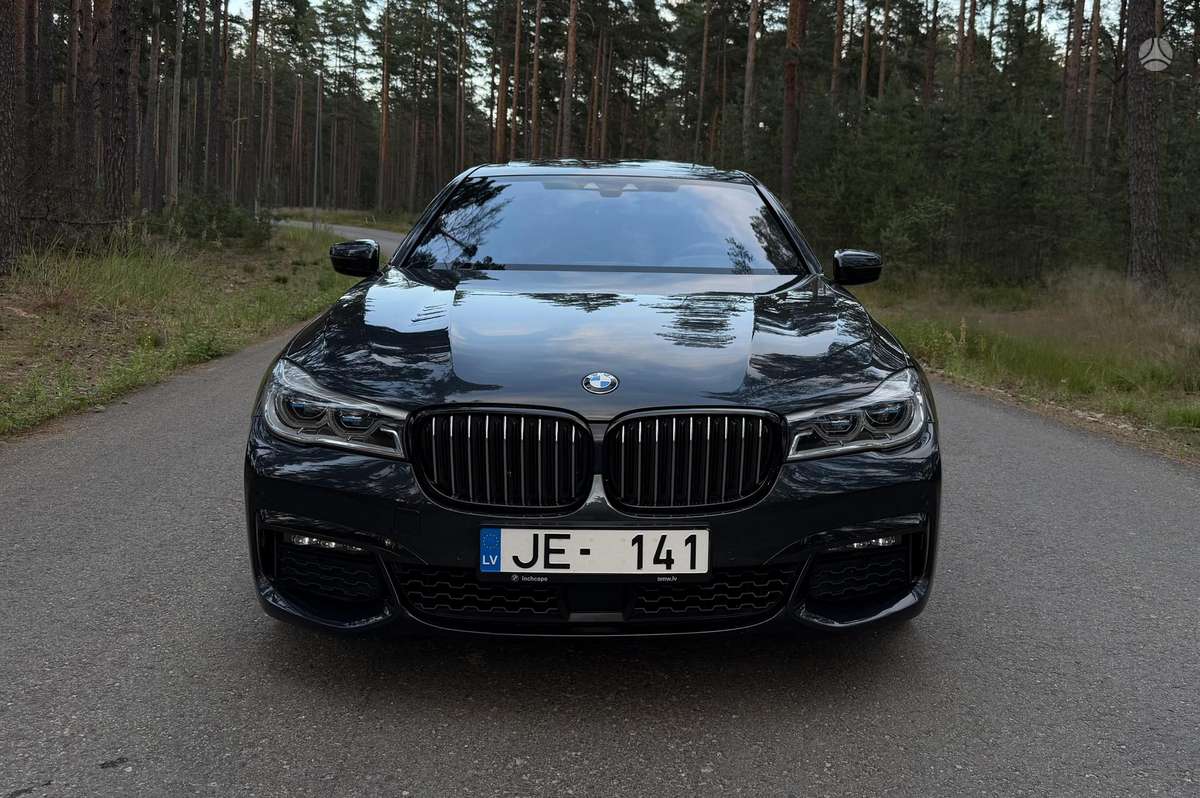 BMW 740, 3.0 l., Седан