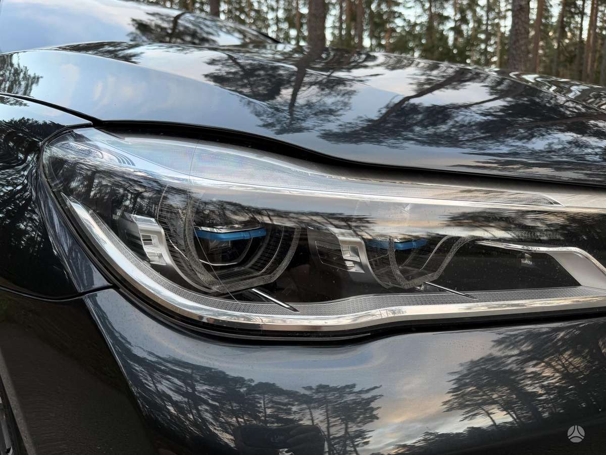 BMW 740, 3.0 l., Седан
