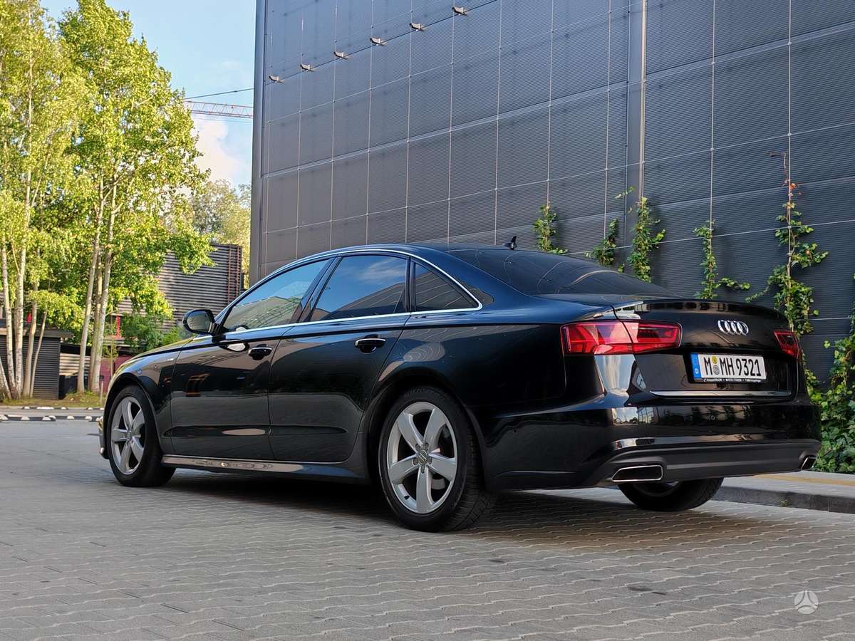 Audi A6, 2.0 l., Седан