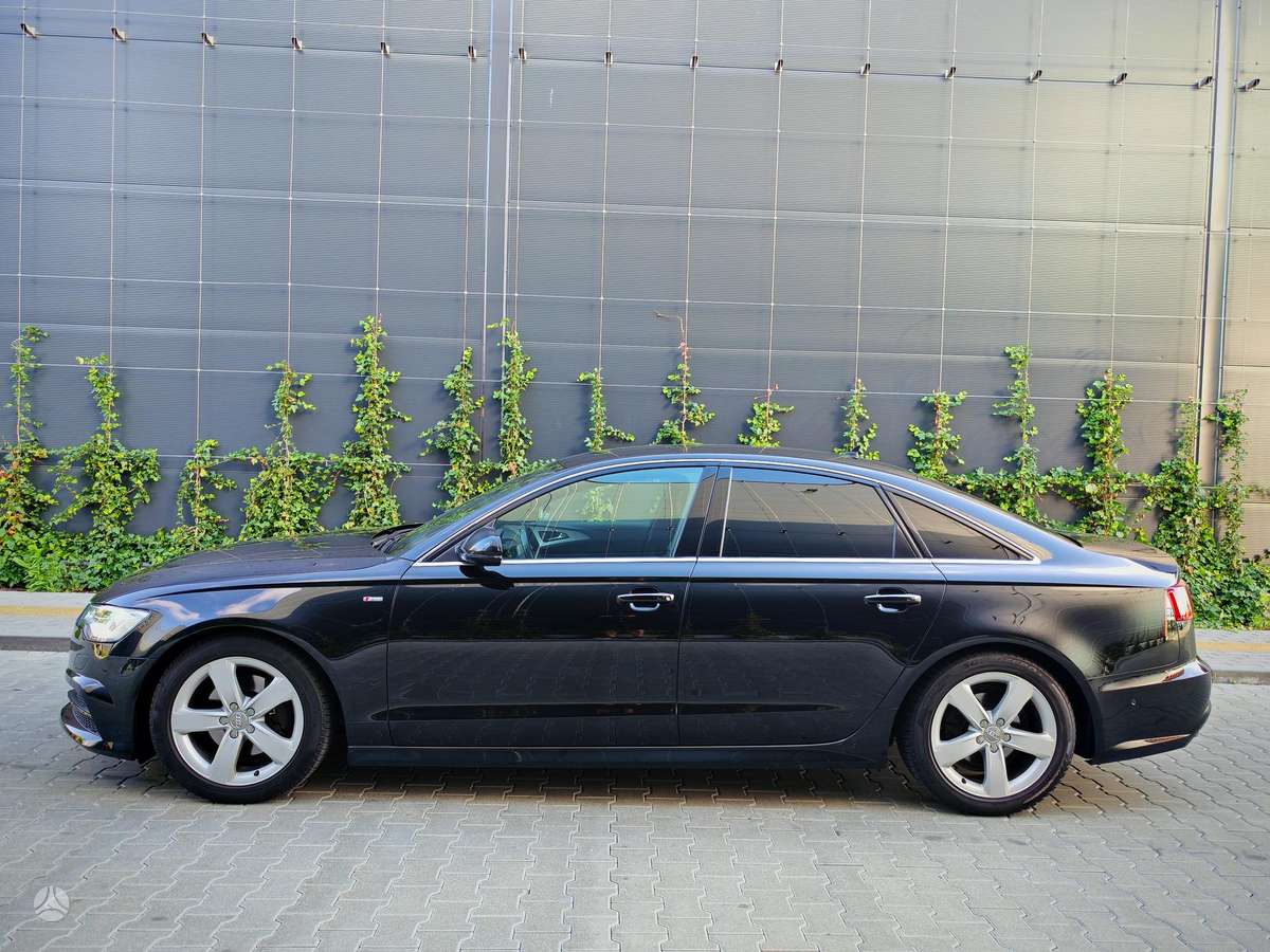 Audi A6, 2.0 l., Седан