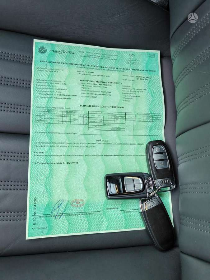 Audi A6, 2.0 l., Седан