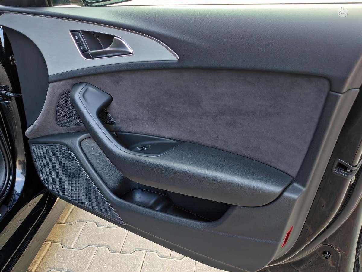 Audi A6, 2.0 l., Седан