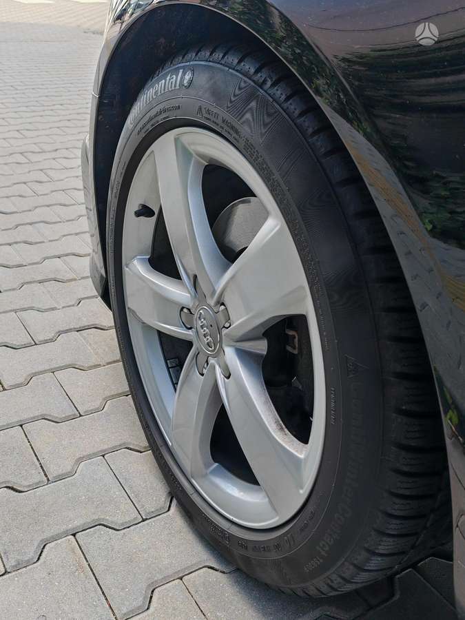 Audi A6, 2.0 l., Седан