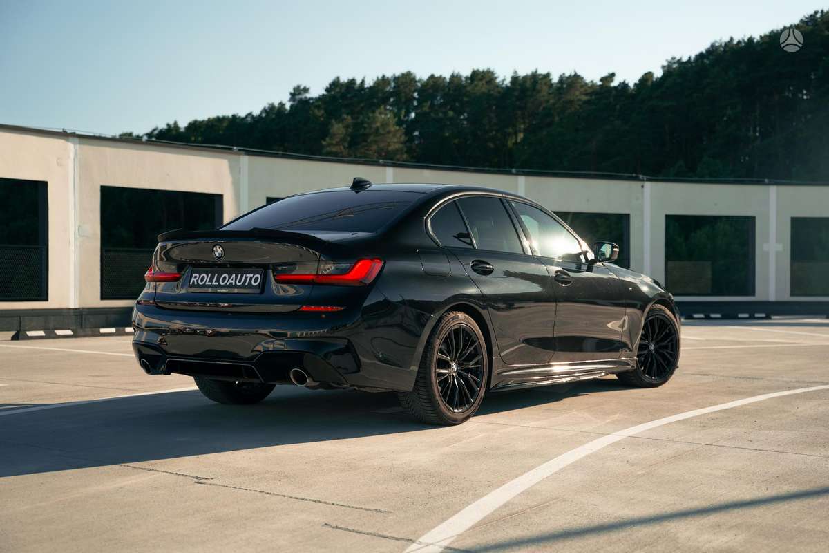 BMW 320, 2.0 l., Седан