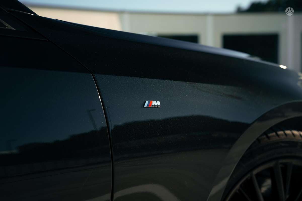 BMW 320, 2.0 l., Седан