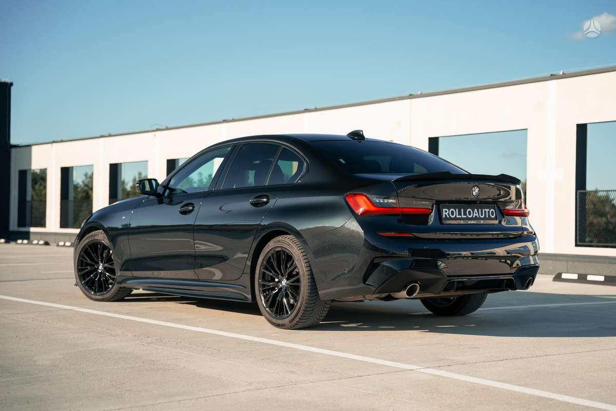 BMW 320, 2.0 l., Седан