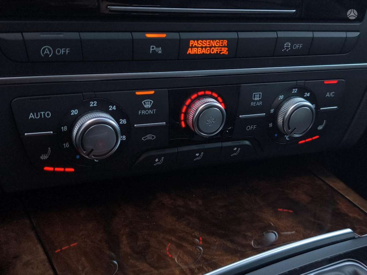Audi A6, 3.0 l., Седан
