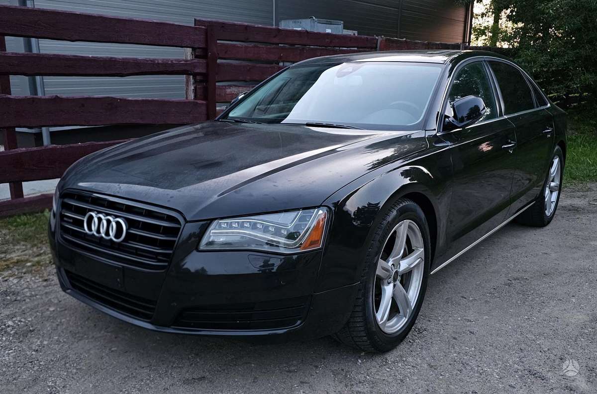 Audi A8 žibintai