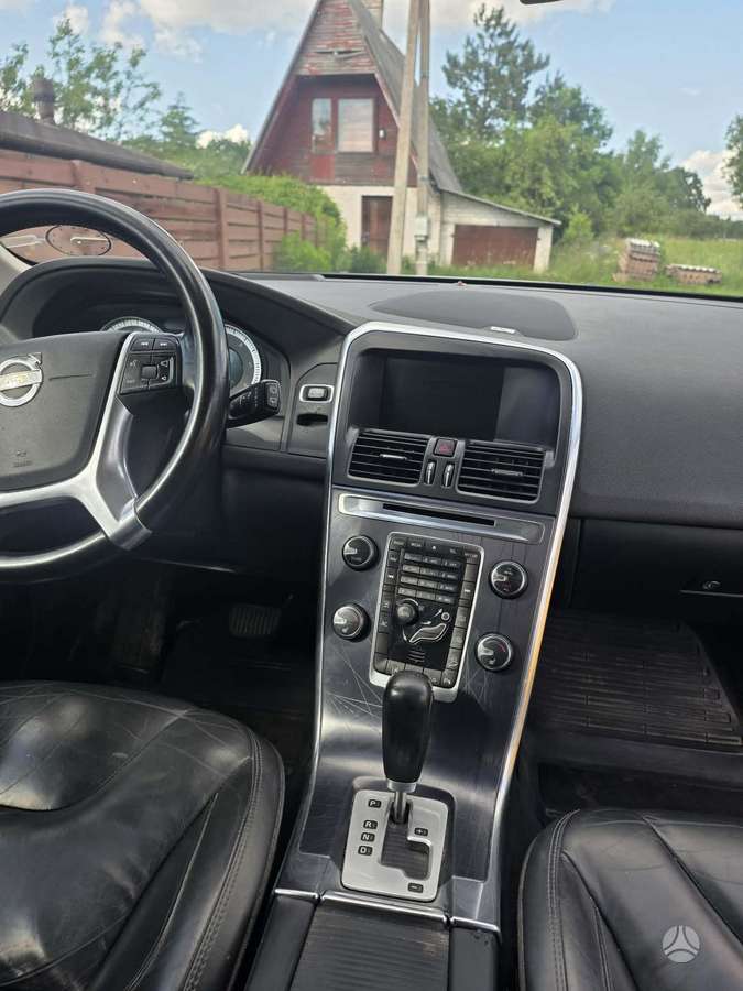 Volvo XC60 - 6