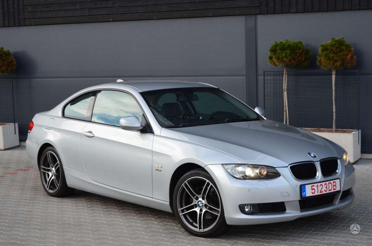 BMW 320, 2.0 l., coupe