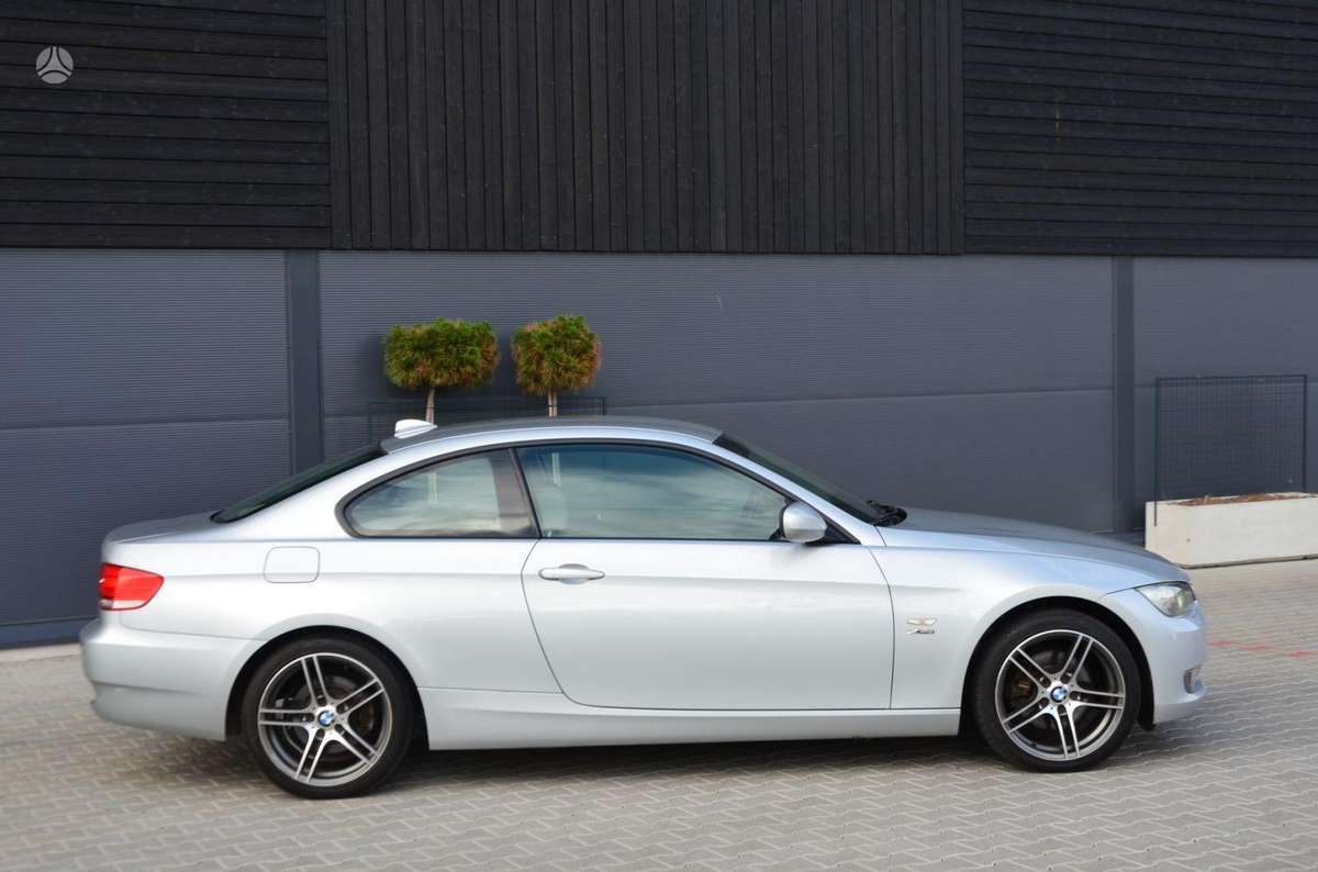 BMW 320, 2.0 l., coupe
