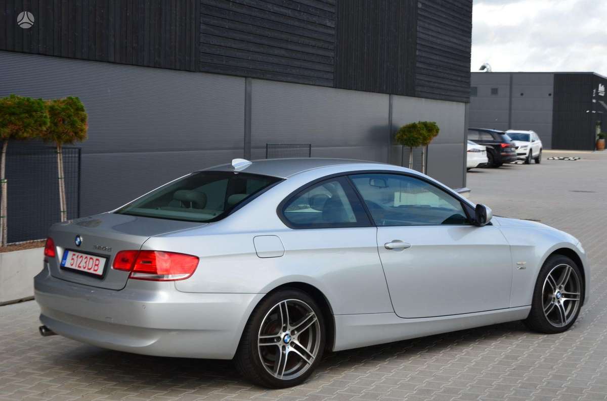 BMW 320, 2.0 l., coupe