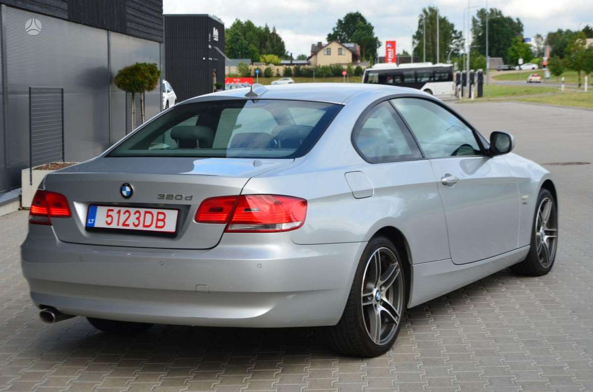 BMW 320, 2.0 l., coupe