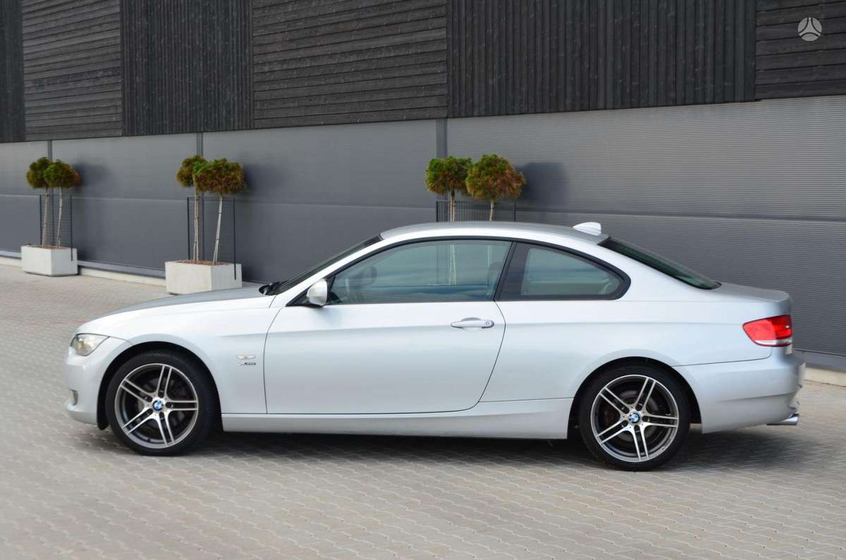 BMW 320, 2.0 l., coupe