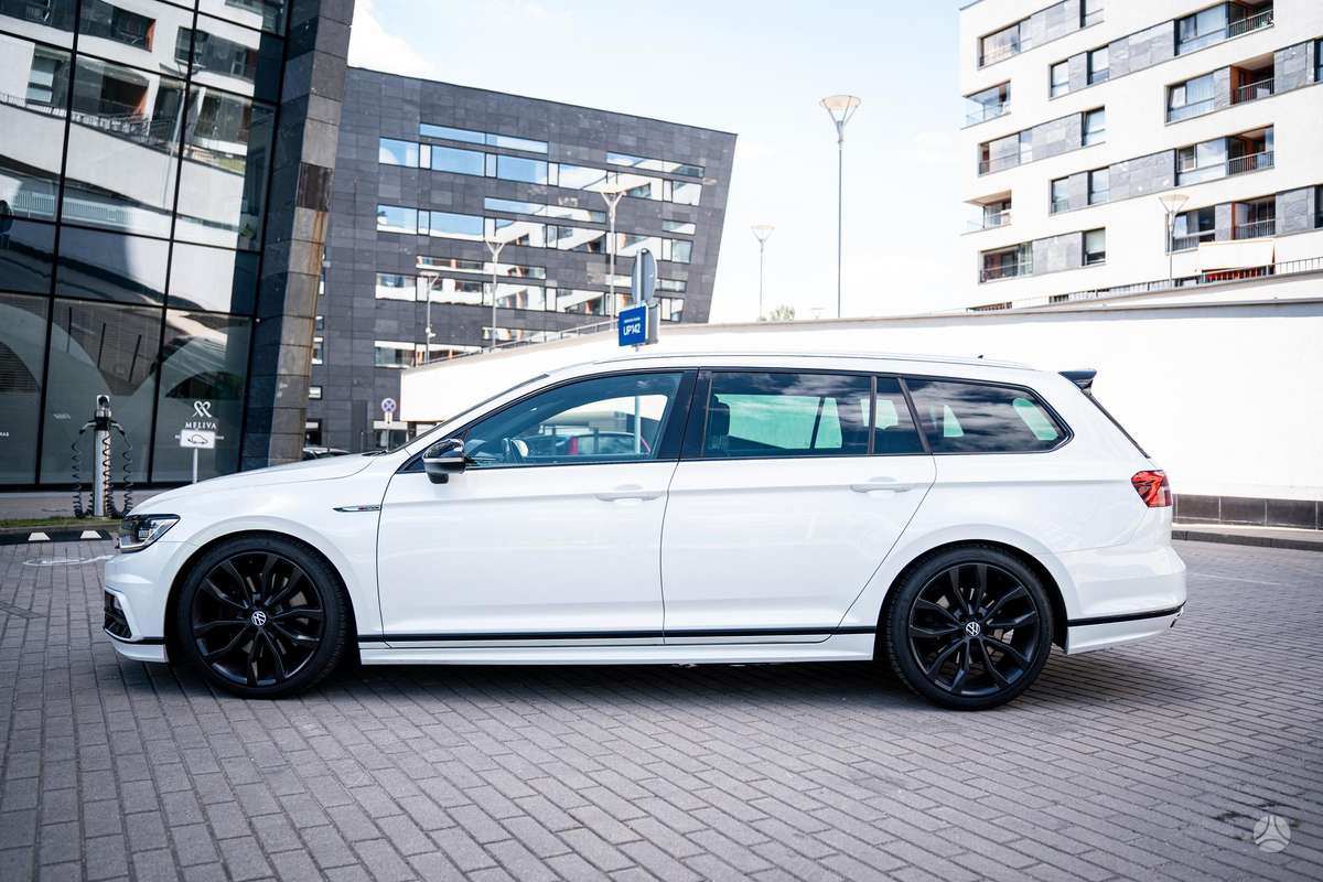 Volkswagen Passat, 2.0 l., Универсал