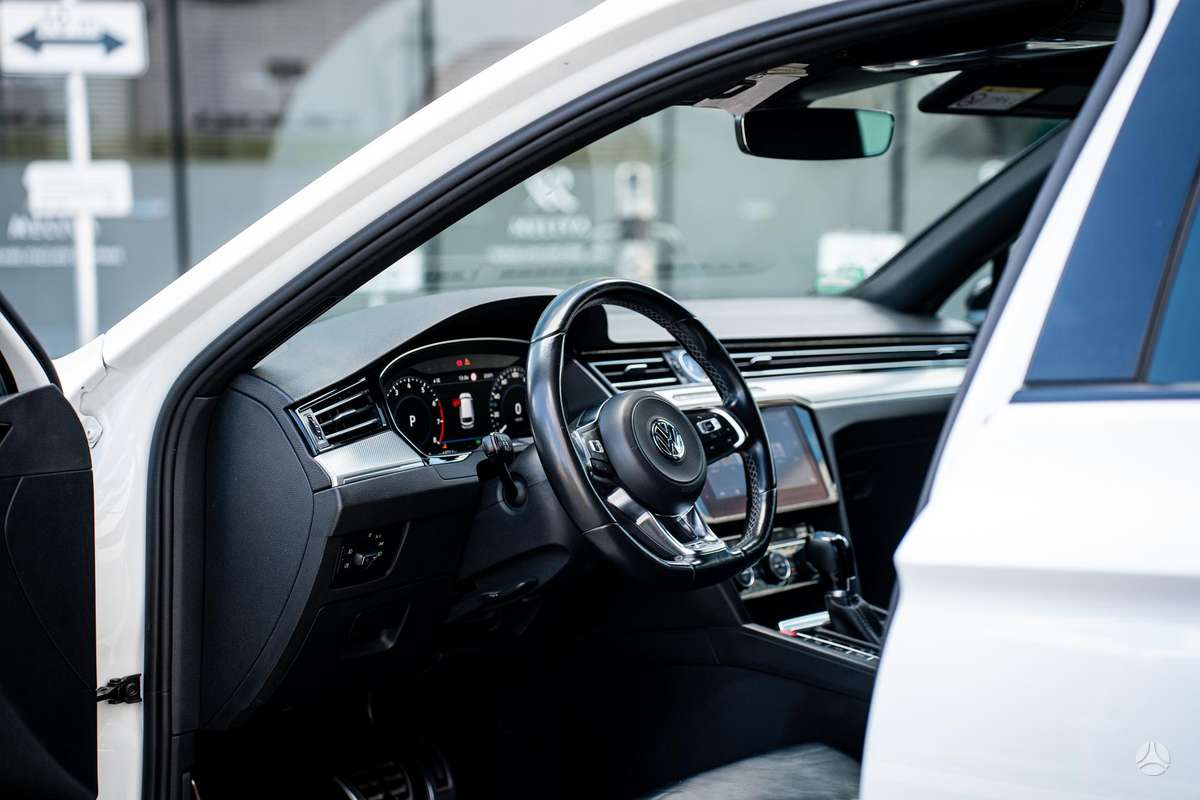 Volkswagen Passat, 2.0 l., Универсал