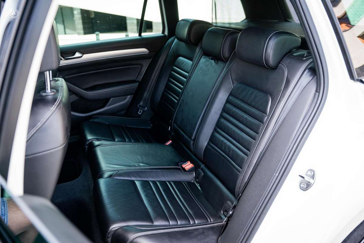 Volkswagen Passat, 2.0 l., Универсал
