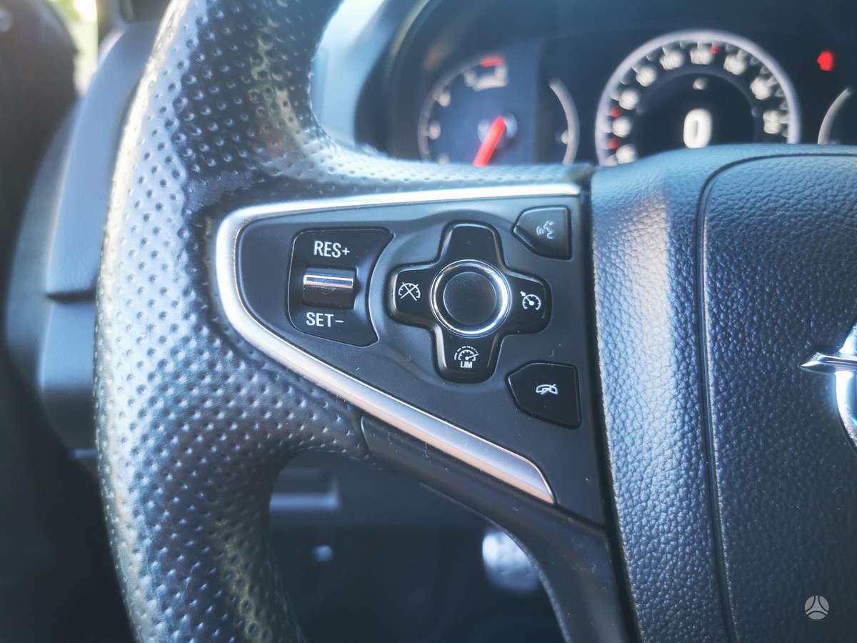 Opel Insignia, 2.0 l., Универсал