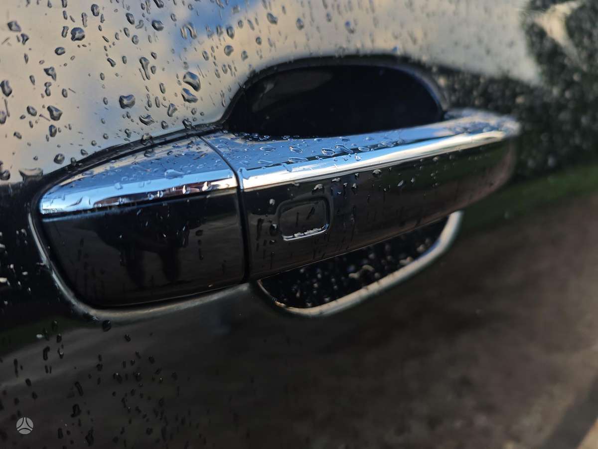 Audi A8, 3.0 l., Седан