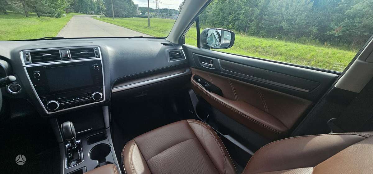 Subaru Outback - 10
