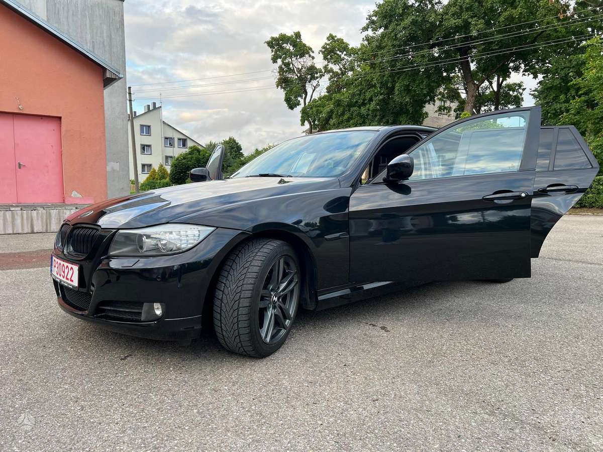 BMW 318, 2.0 l., Универсал