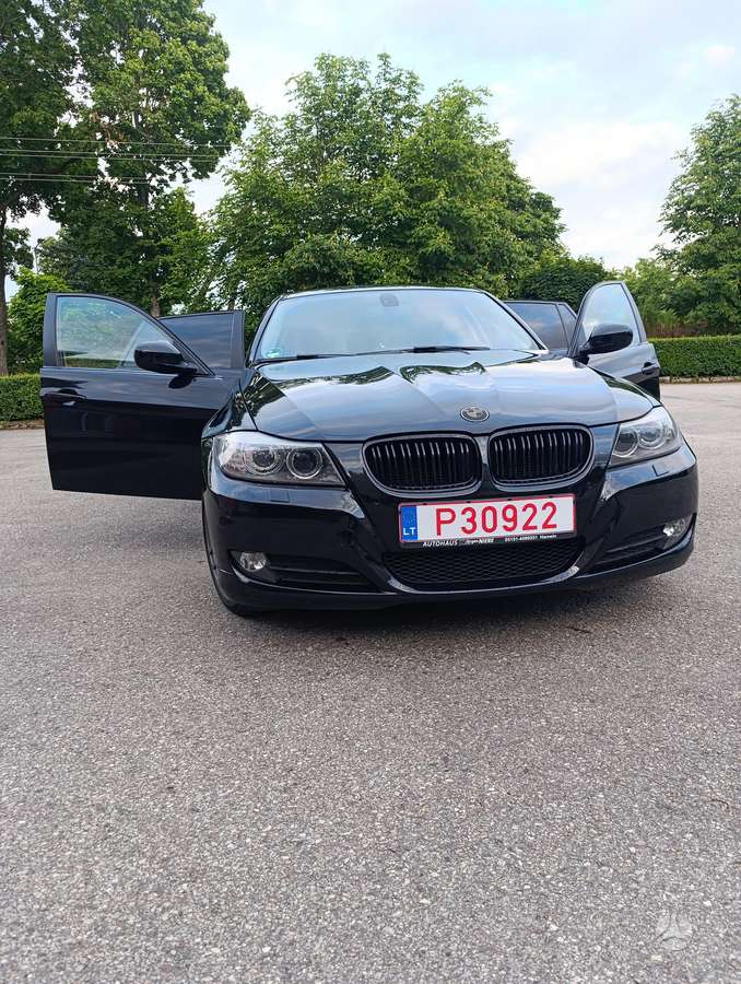 BMW 318, 2.0 l., Универсал
