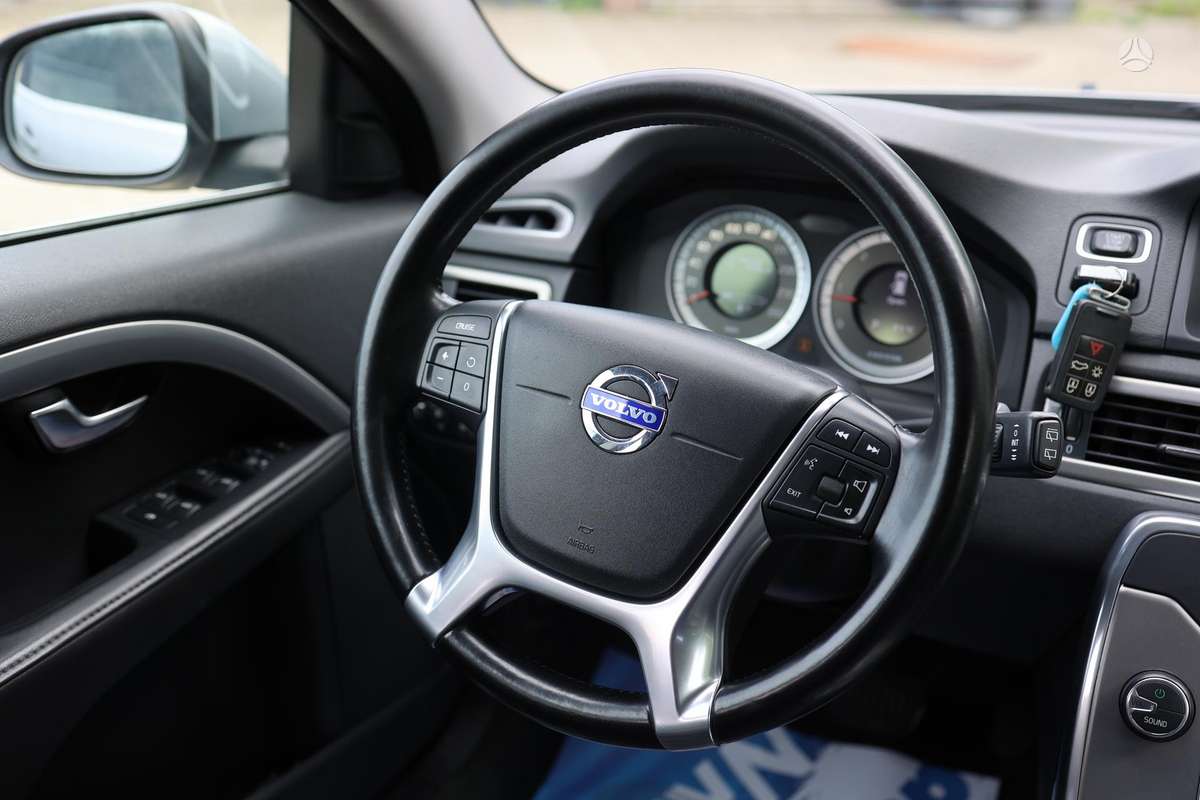 Volvo V70, 2.0 l., Универсал