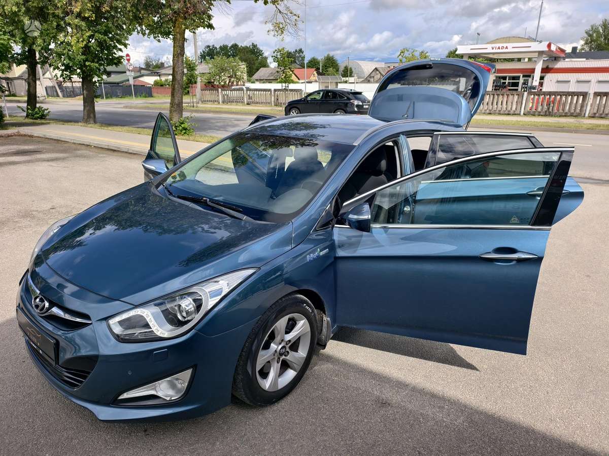 Hyundai i40, 1.7 l., Универсал