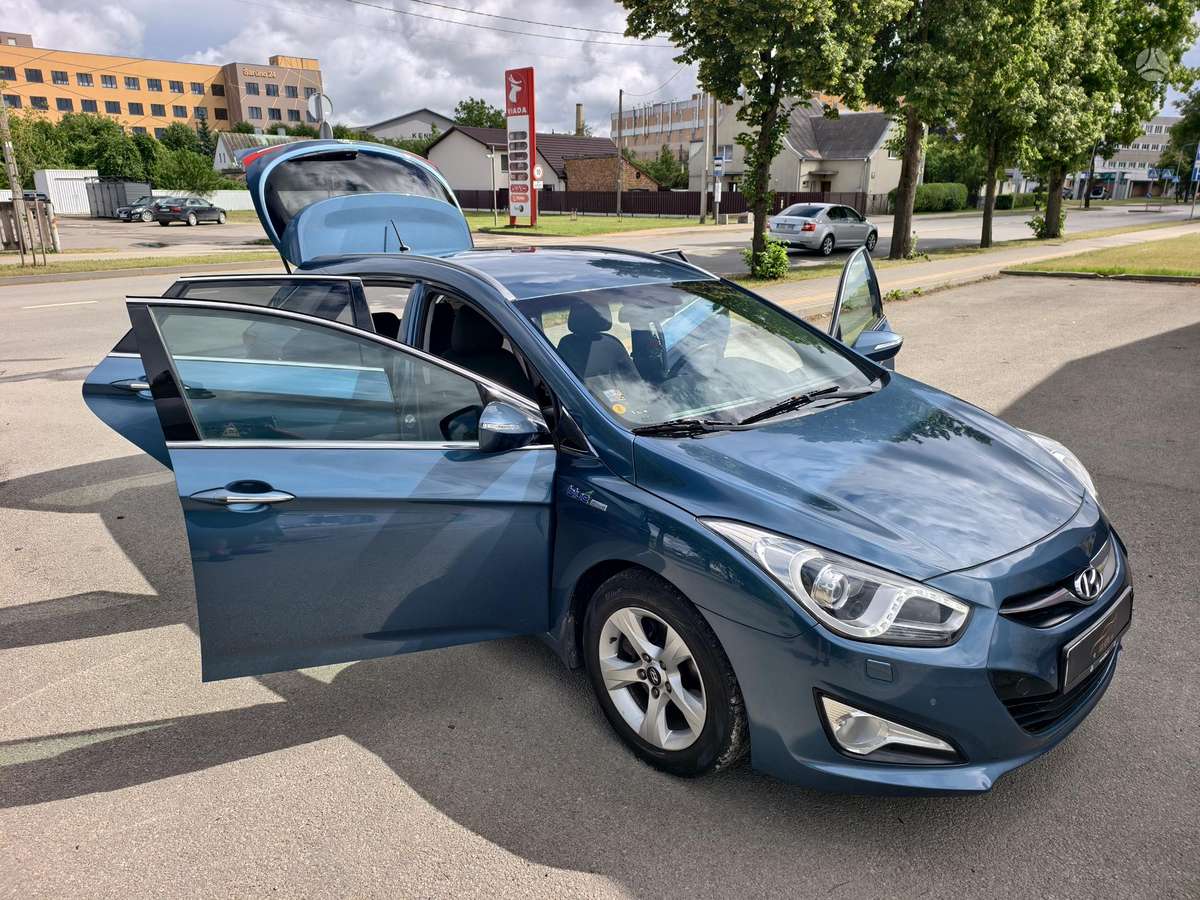 Hyundai i40, 1.7 l., Универсал