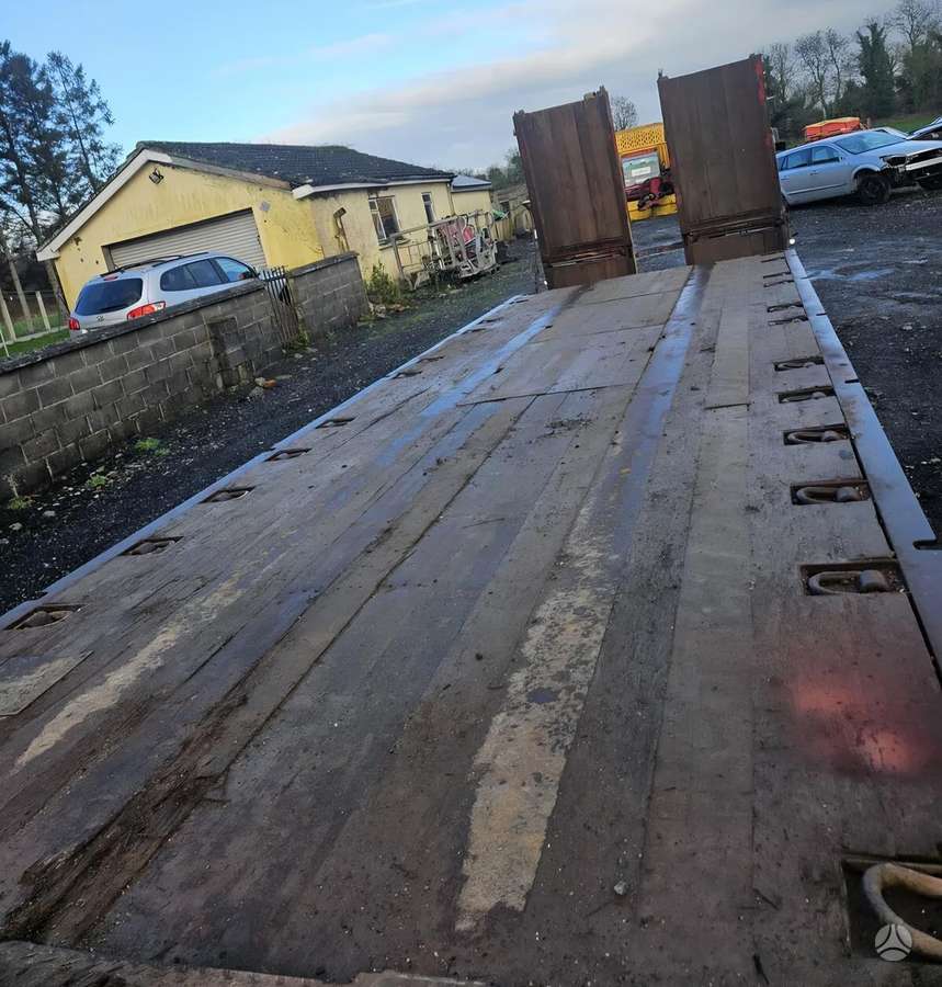 King, custom trailer / semi-trailer