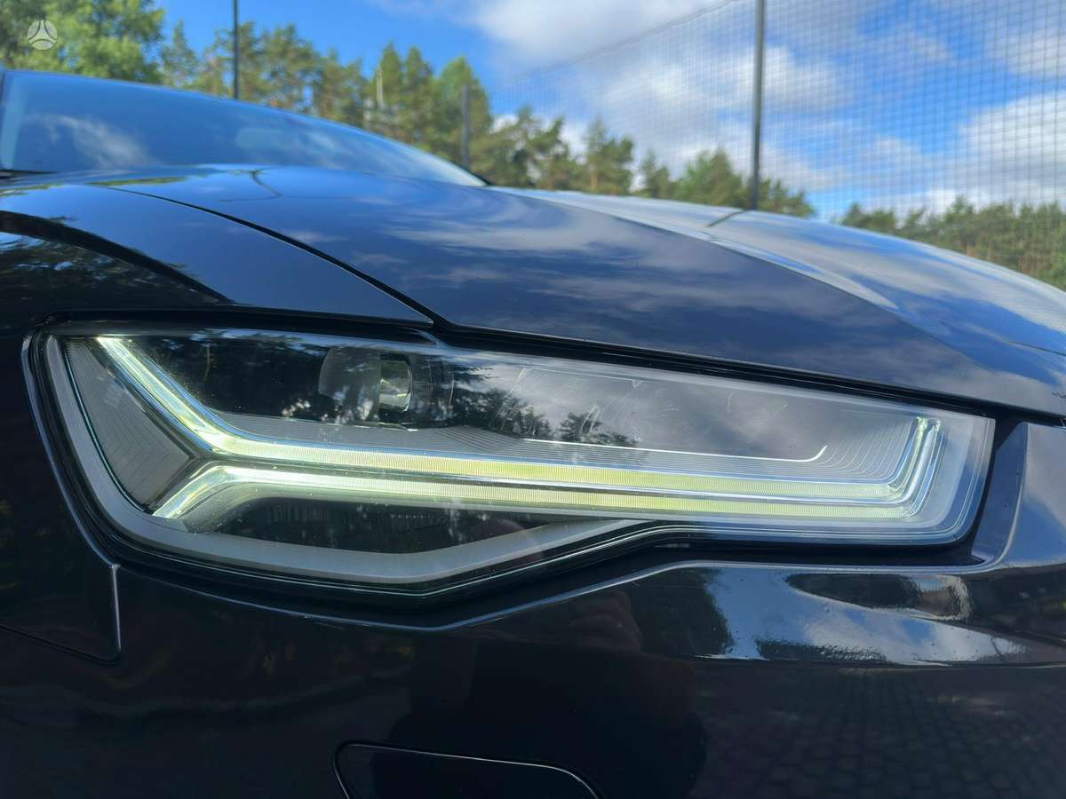 Audi A6 allroad, 3.0 l., Универсал