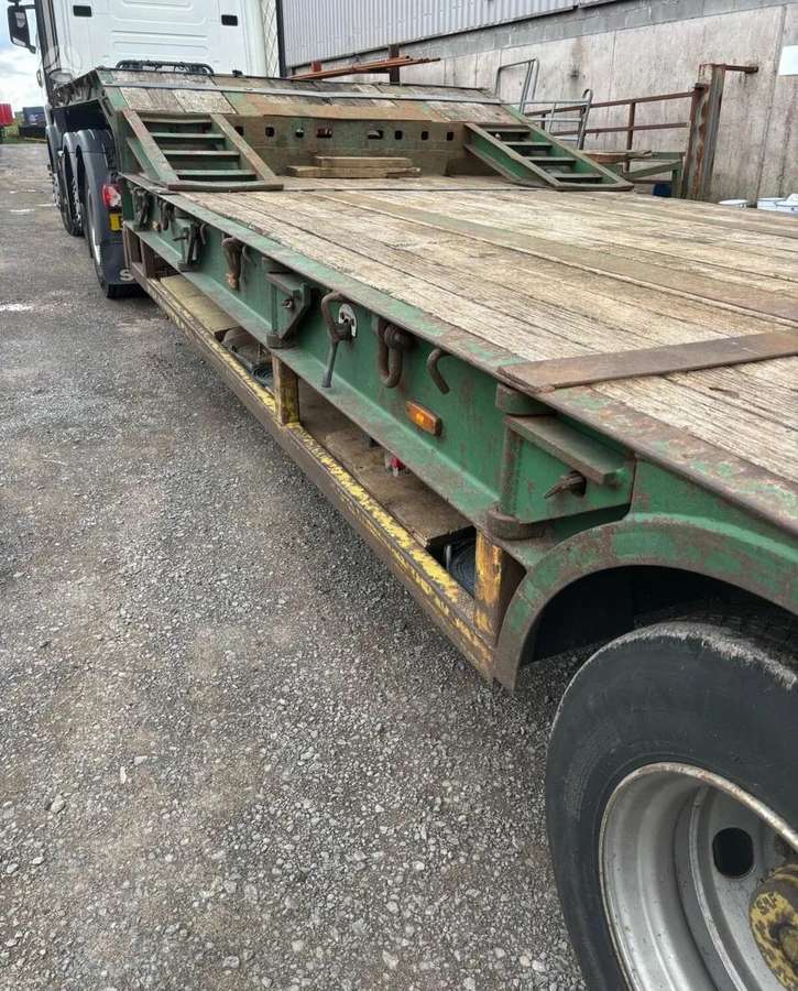 King, custom trailer / semi-trailer
