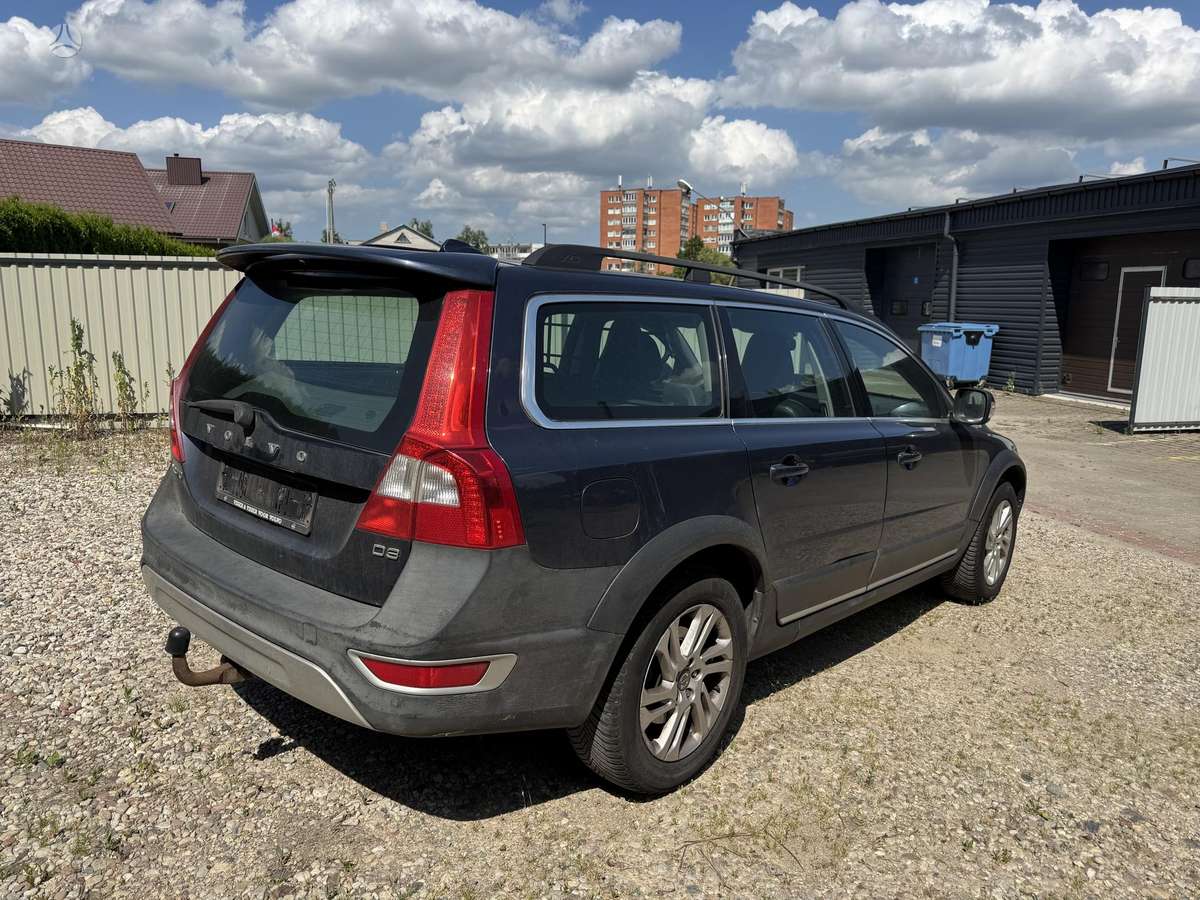 Volvo XC70, 2.0 l., Универсал