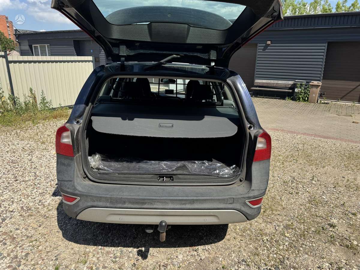 Volvo XC70, 2.0 l., Универсал