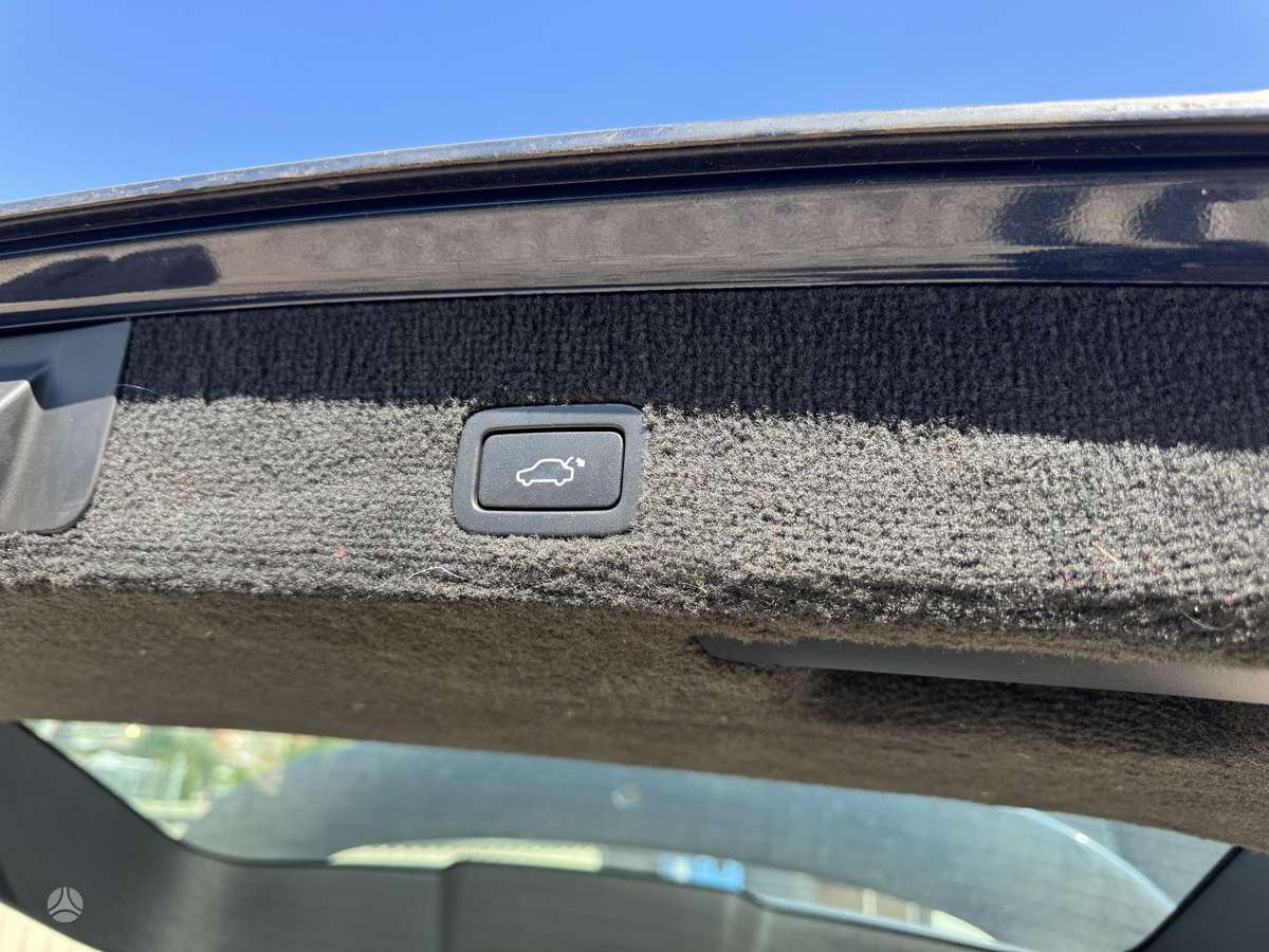 Volvo XC70, 2.0 l., Универсал