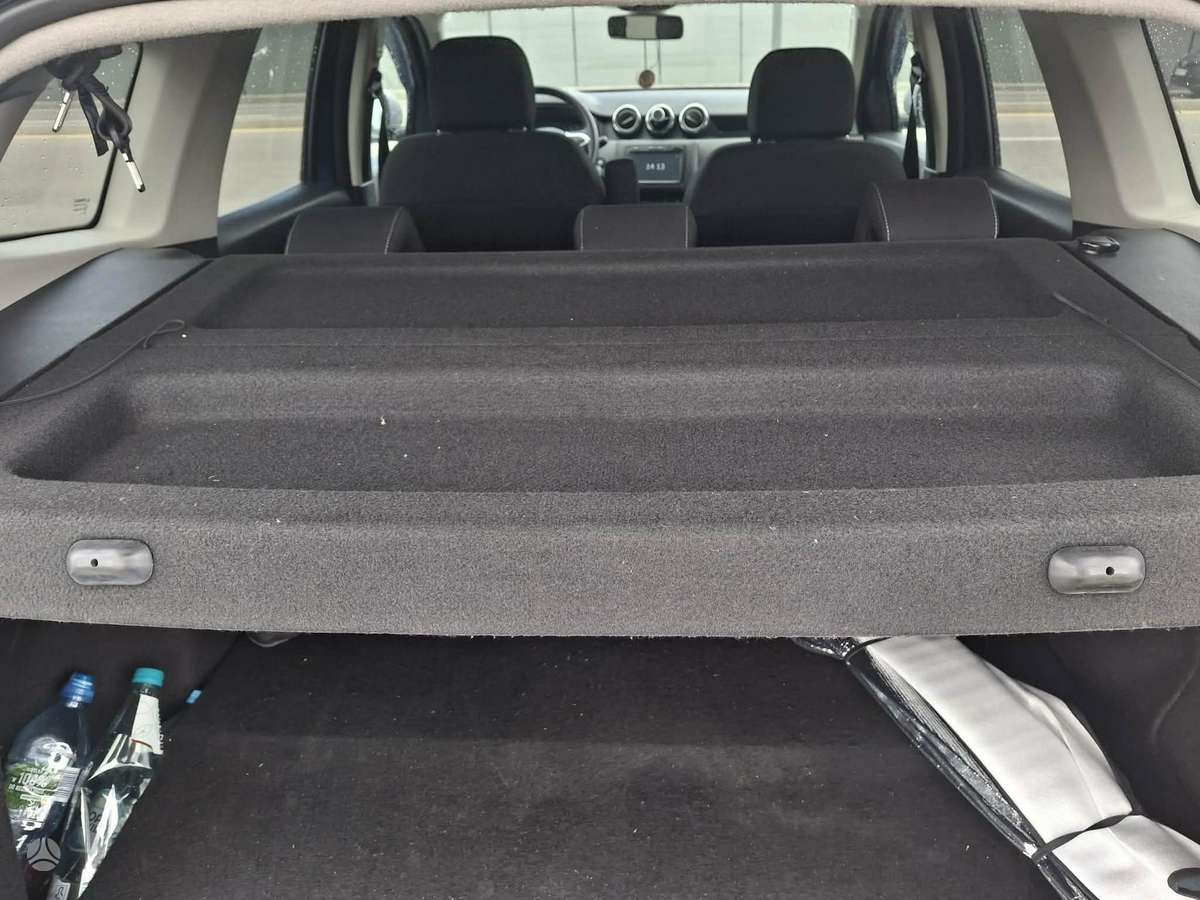 Dacia Duster, 1.5 l., Седан