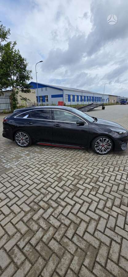 Kia ProCeed, 1.6 l., hatchback