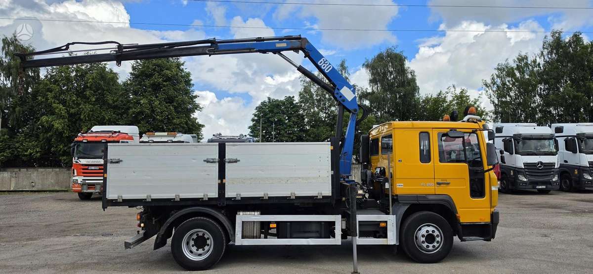 Volvo FL 250 HMF 683 K2, самосвалы с краном