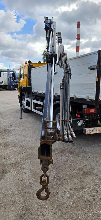 Volvo FL 250 HMF 683 K2, самосвалы с краном