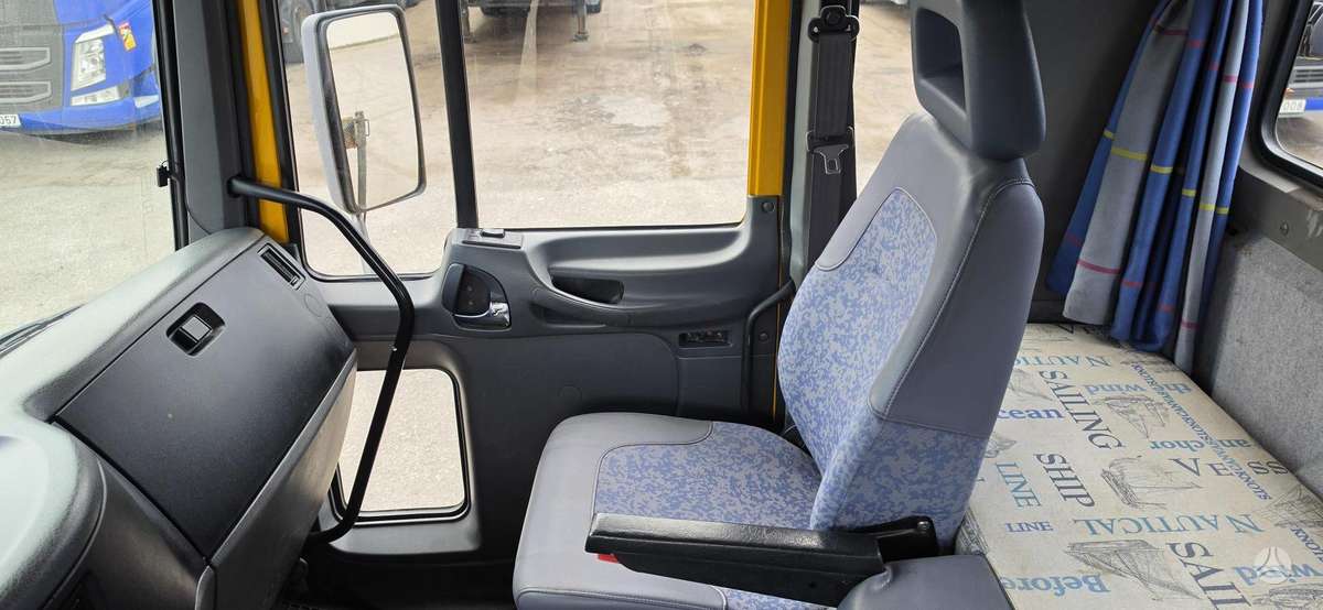 Volvo FL 250 HMF 683 K2, dumpers with crane