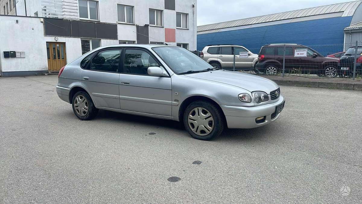 Toyota Corolla, hatchback