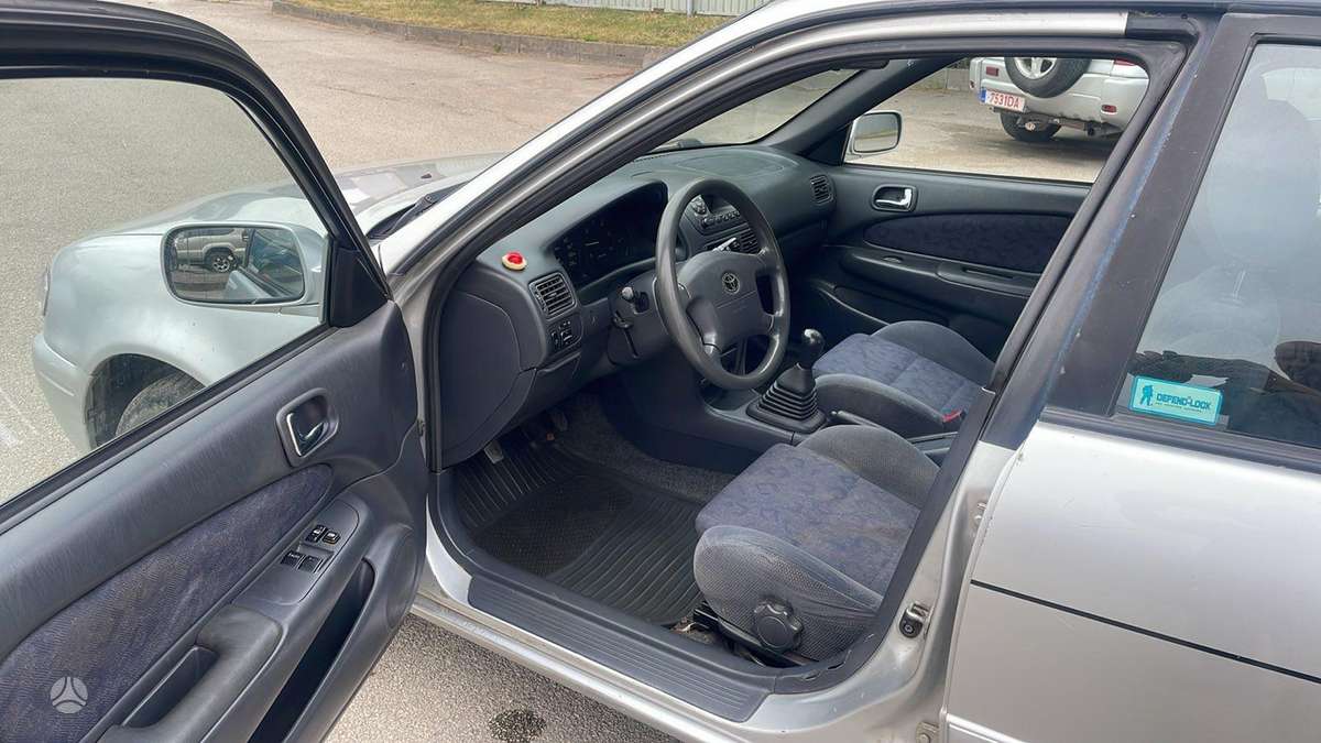 Toyota Corolla, hatchback
