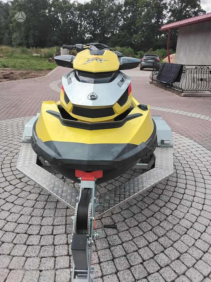 Sea-Doo SeaDoo RXT AS, jet skis