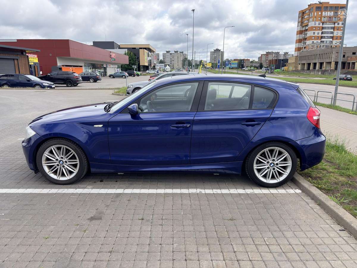 BMW 120, 2.0 l., Хэтчбек